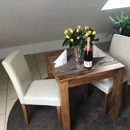 Modernes Am Stadtrand Von Hamburg *